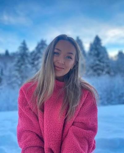 <em><strong>- Thea Solberg (31 år)</strong></em>